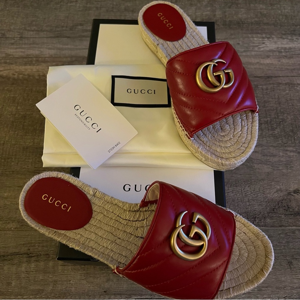 NEW✨Gucci Nappa Charlotte Hibiscus Red Marmont Sandal Shoes